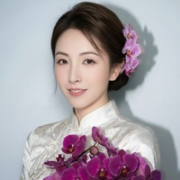 姝